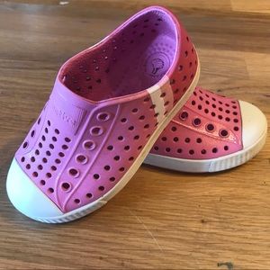 Toddler girls native slip on shoes waterproof